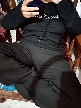 Snapshot of Mannat-222 chatting on 1, 12, 2025 Mannat-222 online show from 1, 12, 2025