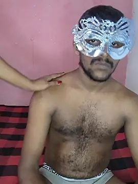 Snapshot of slskinny1 chatting on 9, 10, 2025 slskinny1 online show from 9, 10, 2025