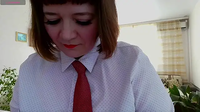 Snapshot of LizaMilfa chatting on 19, 2, 2025 LizaMilfa online show from 19, 2, 2025