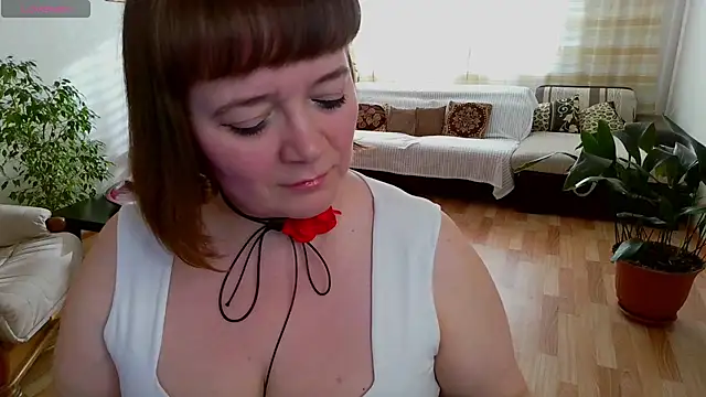 Snapshot of LizaMilfa chatting on 20, 2, 2025 LizaMilfa online show from 20, 2, 2025