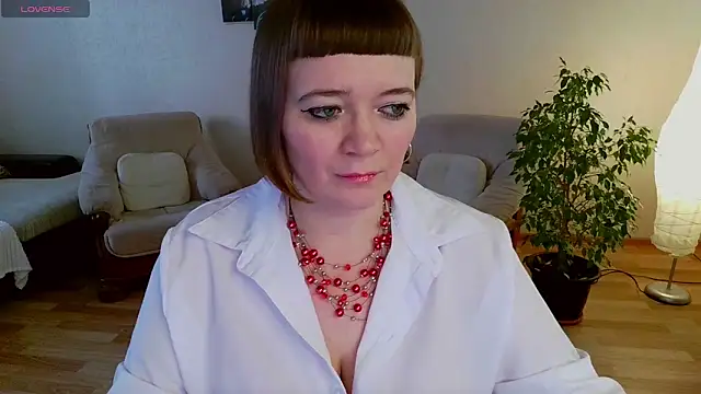 Snapshot of LizaMilfa chatting on 21, 2, 2025 LizaMilfa online show from 21, 2, 2025