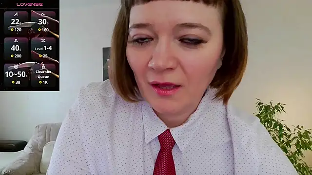 Snapshot of LizaMilfa chatting on 14, 3, 2025 LizaMilfa online show from 14, 3, 2025