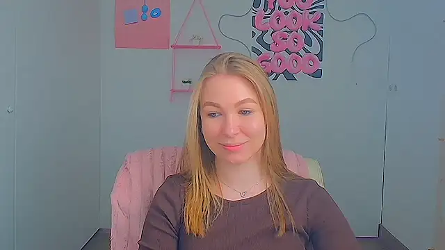 Snapshot of Dana_flowers chatting on 12, 5, 2026 Dana flowers online show from 12, 5, 2026