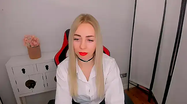 MargaritaRose online show from 17, 2, 2025