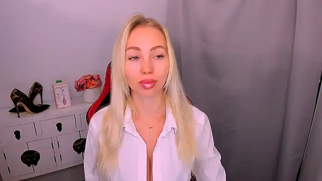 Snapshot of MargaritaRose chatting on 5, 7, 2026 MargaritaRose online show from 5, 7, 2026