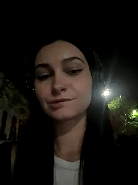 lunalovelee online show from 26, 9, 2025