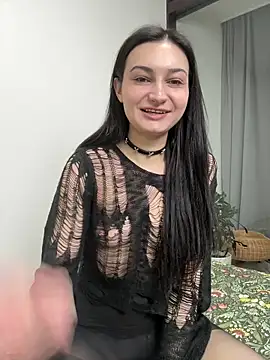 lunalovelee online show from 10, 3, 2026