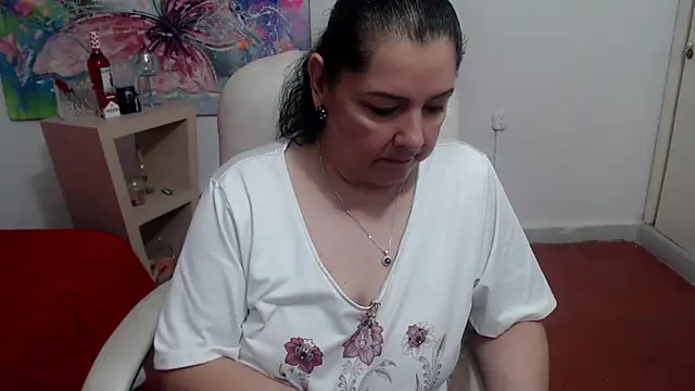 leonela 69 online show from 29, 9, 2025