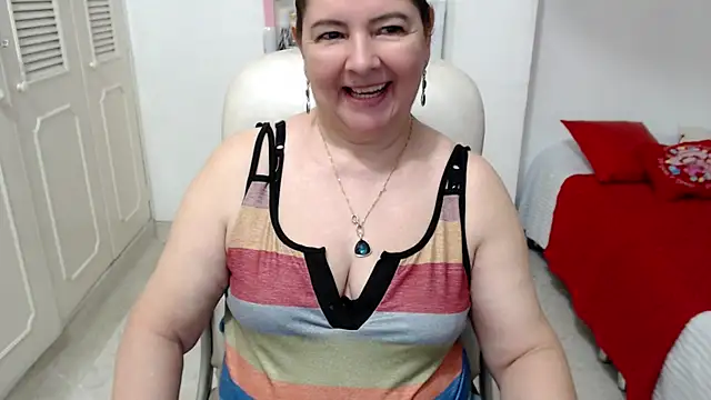 Snapshot of leonela_69 chatting on 15, 6, 2026 leonela 69 online show from 15, 6, 2026