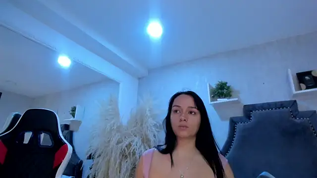 EmiliaRose  online show from 9, 4, 2026