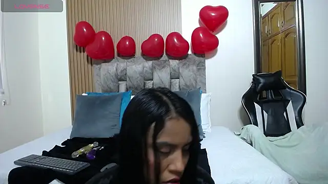 Snapshot of natasha_steele chatting on 19, 2, 2025 natasha steele online show from 19, 2, 2025