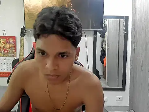 Snapshot of David_Gil19 chatting on 6, 3, 2025 David Gil19 online show from 6, 3, 2025