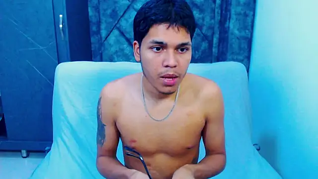 Snapshot of David_Gil19 chatting on 8, 1, 2026 David Gil19 online show from 8, 1, 2026