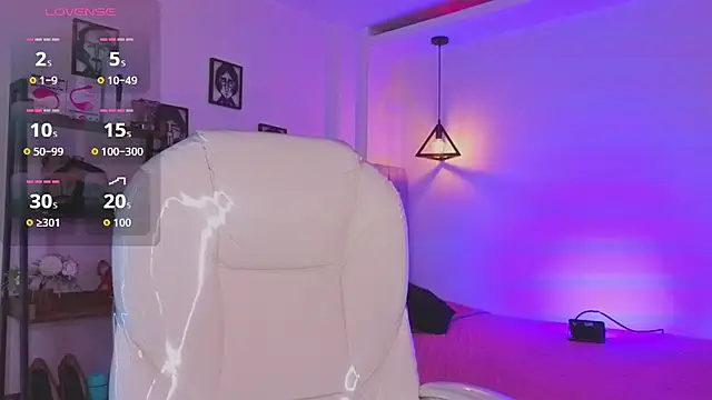 Miller Vanessa  online show from 20, 9, 2025