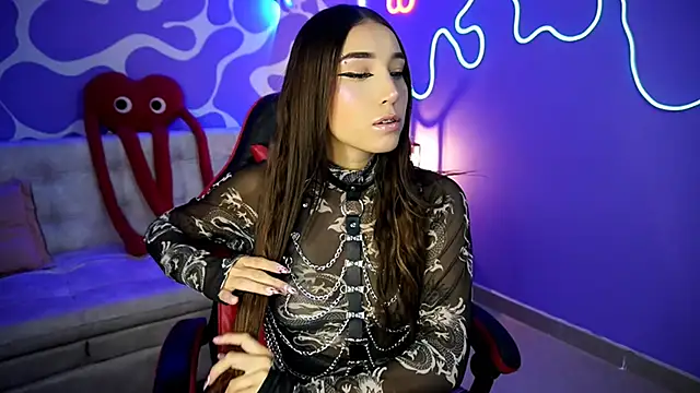 Snapshot of verosmit1 chatting on 21, 11, 2025 verosmit1 online show from 21, 11, 2025