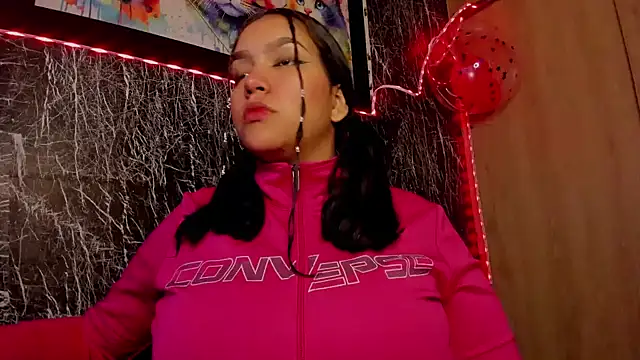 Snapshot of Bellota_Girl chatting on 27, 2, 2025 Bellota Girl online show from 27, 2, 2025