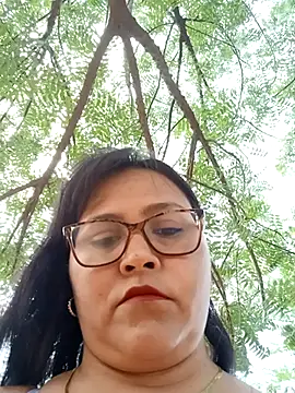 promiscuous-indecent-momm online show from 27, 2, 2025