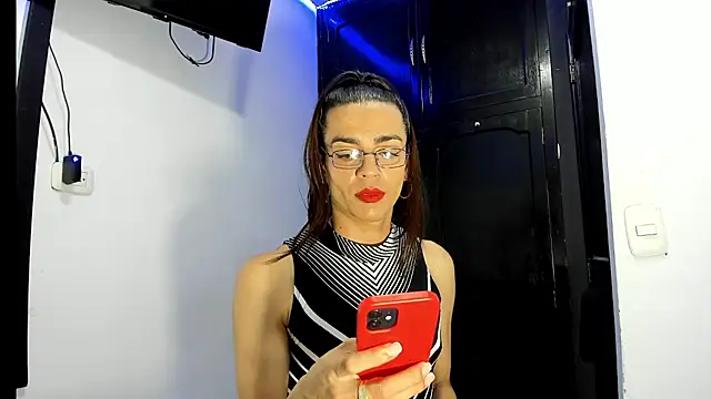 Dollcatalina online show from 3, 3, 2025