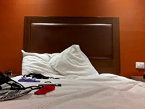 Iscariot19 online show from 11, 3, 2025