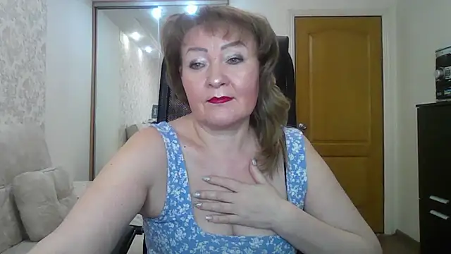 Snapshot of Victoria_secrets_ chatting on 13, 2, 2025 Victoria secrets online show from 13, 2, 2025