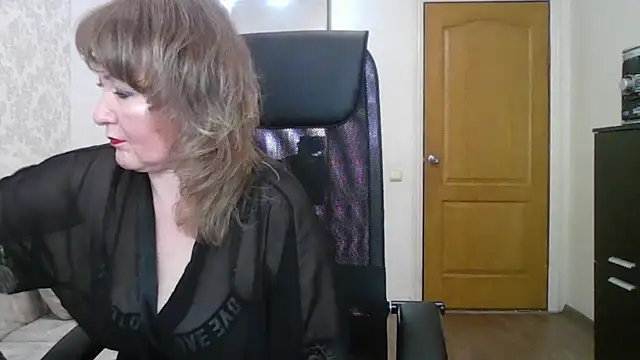 Snapshot of Victoria_secrets_ chatting on 3, 3, 2025 Victoria secrets online show from 3, 3, 2025