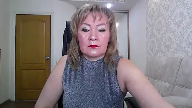 Snapshot of Victoria_secrets_ chatting on 11, 9, 2025 Victoria secrets online show from 11, 9, 2025