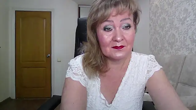 Snapshot of Victoria_secrets_ chatting on 12, 9, 2025 Victoria secrets online show from 12, 9, 2025