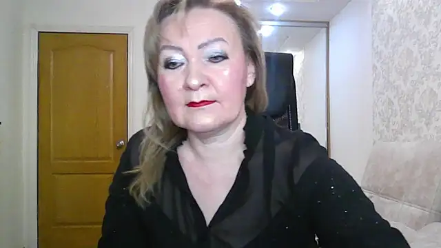 Snapshot of Victoria_secrets_ chatting on 6, 11, 2025 Victoria secrets online show from 6, 11, 2025