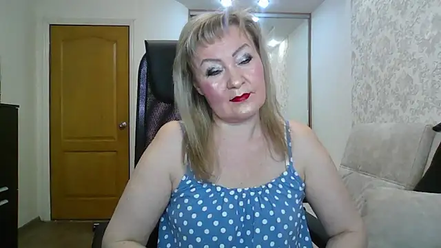 Snapshot of Victoria_secrets_ chatting on 24, 11, 2025 Victoria secrets online show from 24, 11, 2025