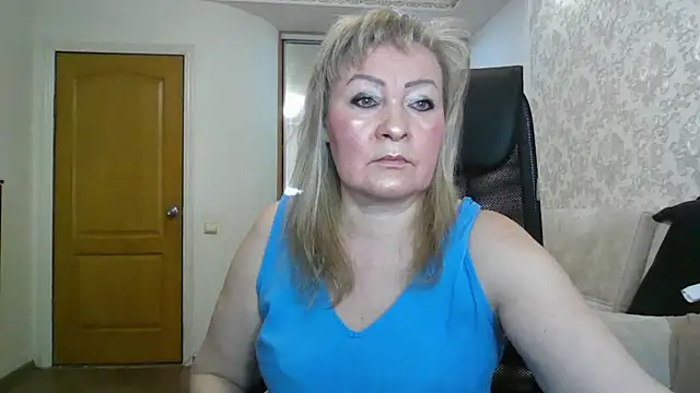 Snapshot of Victoria_secrets_ chatting on 25, 11, 2025 Victoria secrets online show from 25, 11, 2025