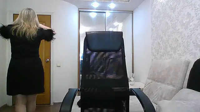 Snapshot of Victoria_secrets_ chatting on 29, 11, 2025 Victoria secrets online show from 29, 11, 2025