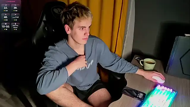 Snapshot of EdwinBlaze chatting on 13, 2, 2025 EdwinBlaze online show from 13, 2, 2025