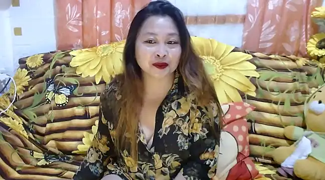 UrSweetClassyPinay online show from 17, 12, 2024