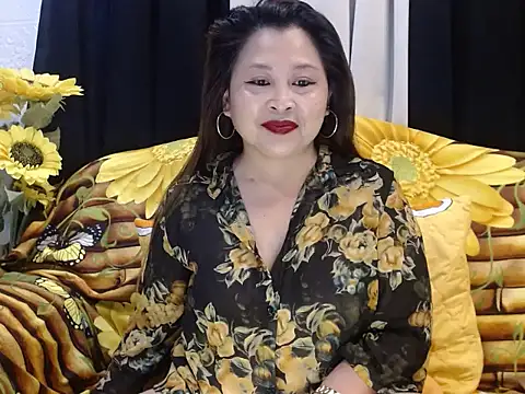 UrSweetClassyPinay online show from 20, 10, 2025