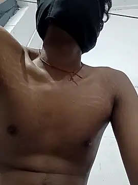 Snapshot of boyyouwant33 chatting on 22, 3, 2025 boyyouwant33 online show from 22, 3, 2025