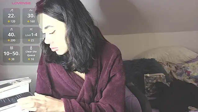 KylieLoveXX online show from 17, 11, 2025