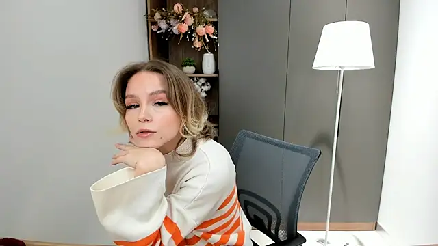 Snapshot of TaiteBayles chatting on 13, 2, 2025 TaiteBayles online show from 13, 2, 2025