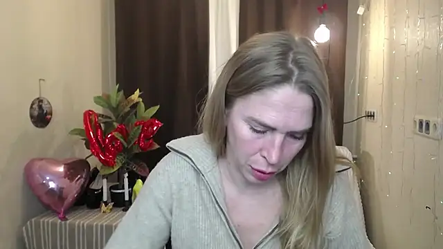 TessaDaybreak online show from 14, 2, 2025