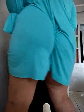 Snapshot of Dalou3a-69 chatting on 24, 9, 2025 Dalou3a-69 online show from 24, 9, 2025