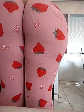 Snapshot of Dalou3a-69 chatting on 30, 9, 2025 Dalou3a-69 online show from 30, 9, 2025