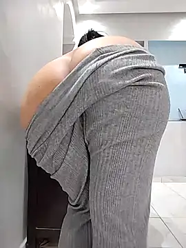 Snapshot of Dalou3a-69 chatting on 22, 10, 2025 Dalou3a-69 online show from 22, 10, 2025