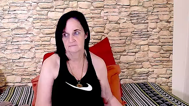 LuciousGrace online show from 27, 11, 2025