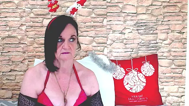 LuciousGrace online show from 23, 12, 2025