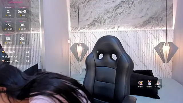 Snapshot of lucelly_15 chatting on 7, 3, 2025 lucelly 15 online show from 7, 3, 2025