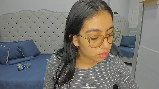 Snapshot of lucelly_15 chatting on 20, 2, 2026 lucelly 15 online show from 20, 2, 2026