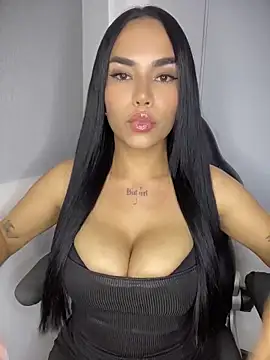 Naatalia online show from 17, 4, 2026