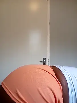 PinkMagic online show from 13, 4, 2026