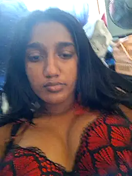 indianpink lips online show from 23, 3, 2025