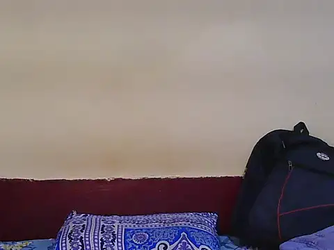 Riyaa Kaur online show from 4, 3, 2026