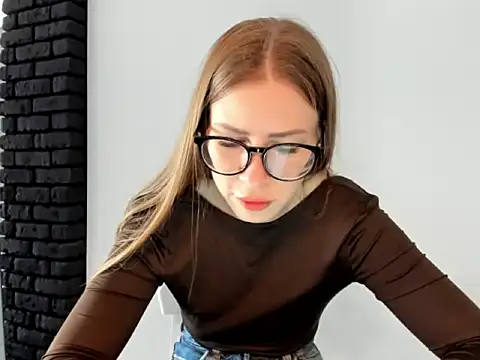 vikky s1 online show from 23, 9, 2025
